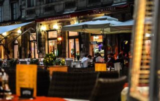 LED awning lights can extend your outdoor fun! Best Awning Company offers stylish awnings with lighting for cozy, well-lit evenings outside.